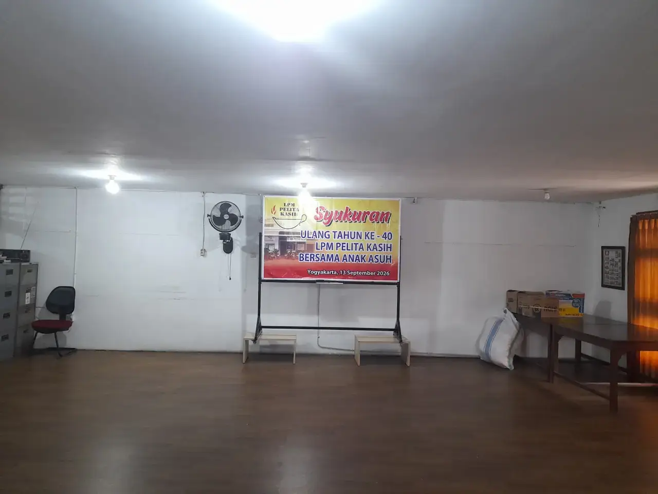 Kebersamaan anak asuh dan pendamping dalam syukuran HUT ke-40.