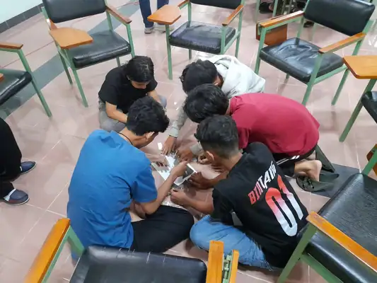 Camp Perdamaian, foto 19