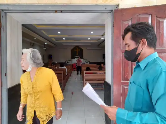 Penyaluran Bantuan Pendidikan Anak Dampingan, foto 3