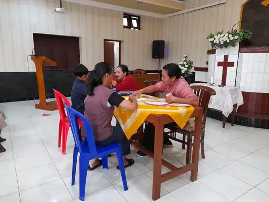 Penyaluran Bantuan Pendidikan Anak Dampingan, foto 13