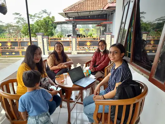 Penyaluran Bantuan Pendidikan Anak Dampingan, foto 46