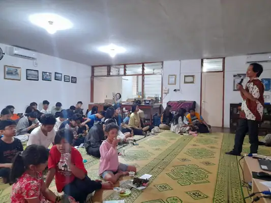 Penyaluran Bantuan Anak Asuh, foto 126