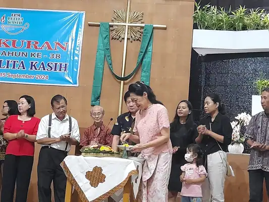 Perayaan HUT ke-38, foto 16
